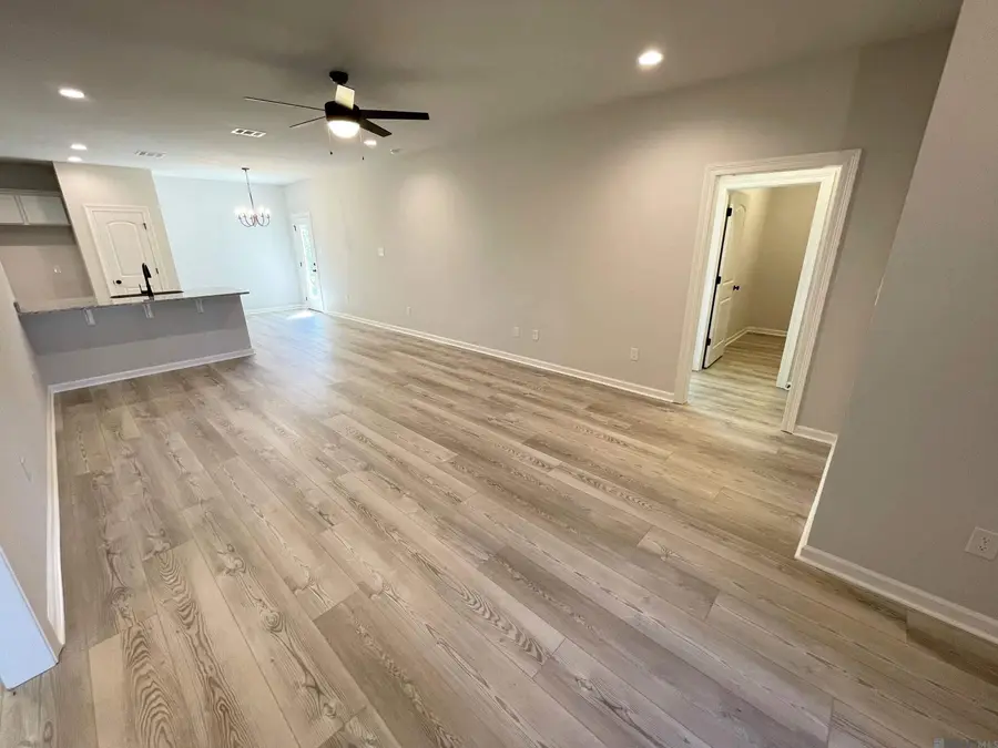 32514 White Bloom Ln, Walker, LA 70785 - Image #2