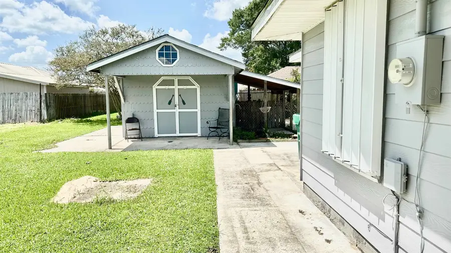 310 Lark Dr, Lockport, LA 70374 - #3