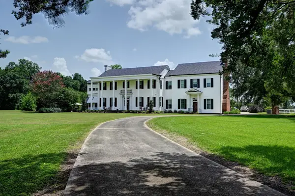 2123 St. Mary Highway, Thibodaux, LA 70301