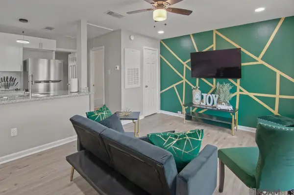 1984 Brightside Dr #207, Baton Rouge, LA 70820