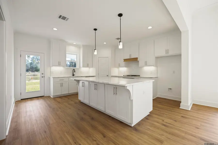 10668 Deric Ave, Denham Springs, LA 70726 - #3