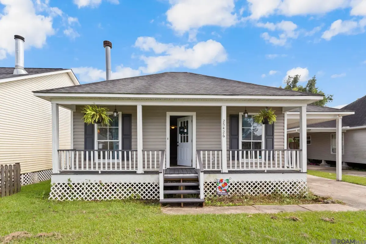 25426 Homestead Dr, Denham Springs, LA 70726 - Image #1