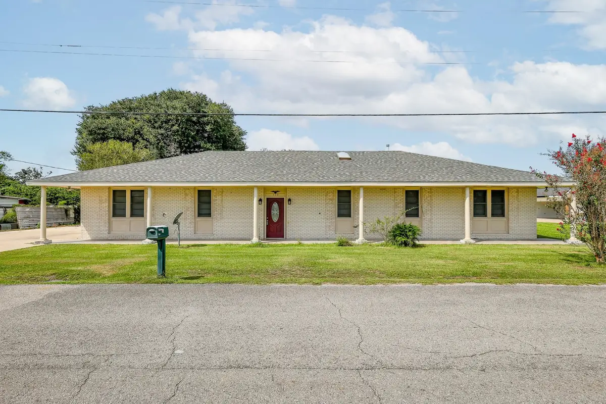 110 West 26th Street, Larose, LA 70373 - #1