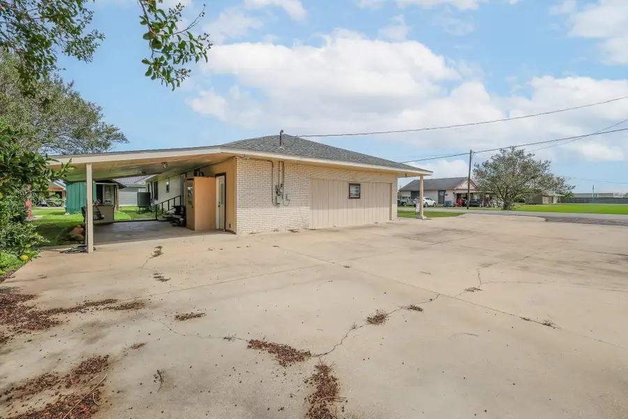 110 West 26th Street, Larose, LA 70373 - #3