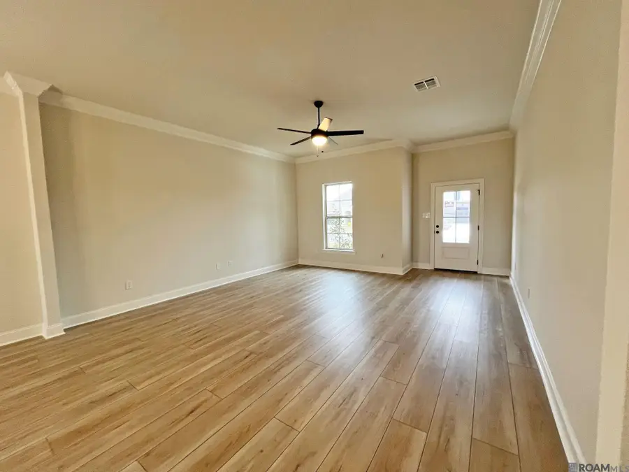 20736 Great Plains Ave, Zachary, LA 70791 - #2