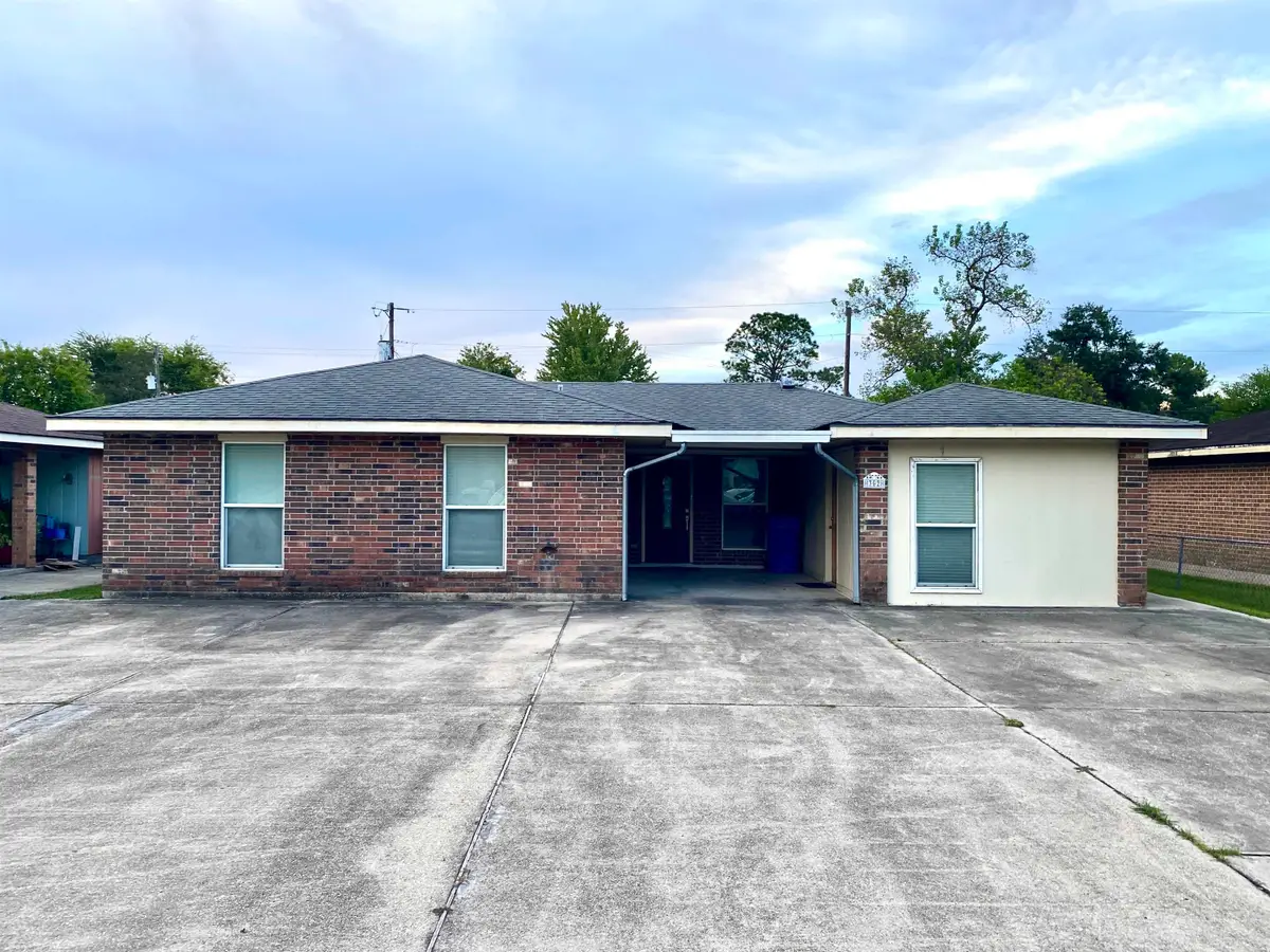 302 N Verret St, Morgan City, LA 70380 - #1