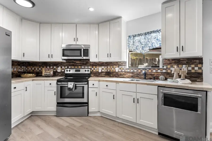 8346 Barnett Dr, Baton Rouge, LA 70809 - Image #3