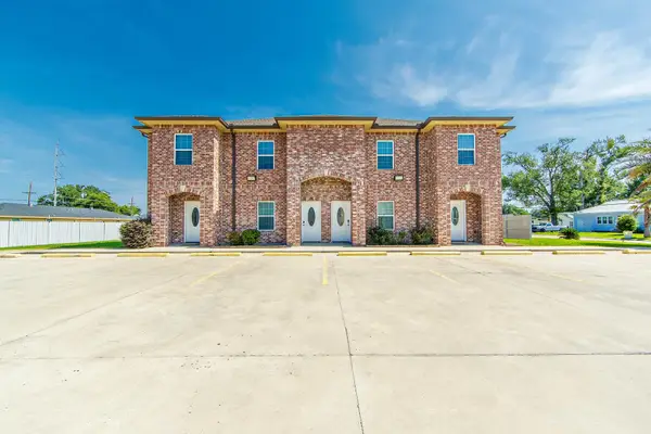 151 Dixie, Houma, LA 70363