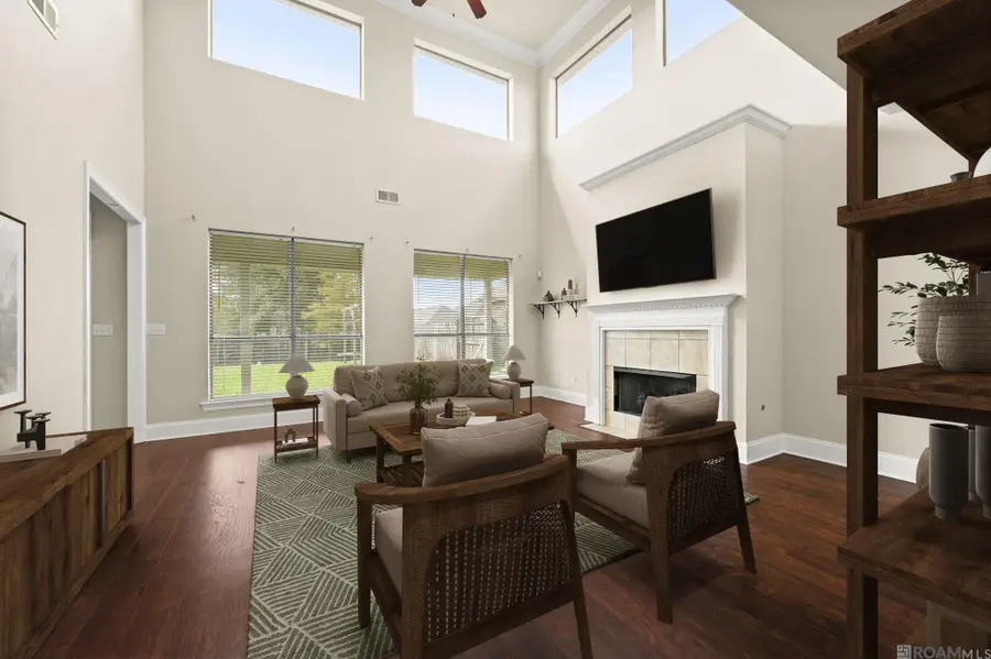 11372 Pleasant Knoll Dr, Denham Springs, LA 70726 - Image #2