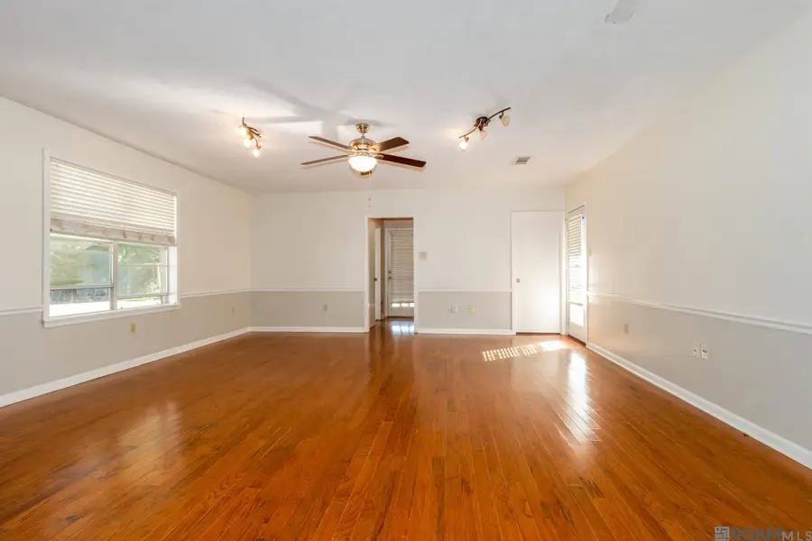 9384 S River Oaks Dr, Baton Rouge, LA 70815 - Image #3