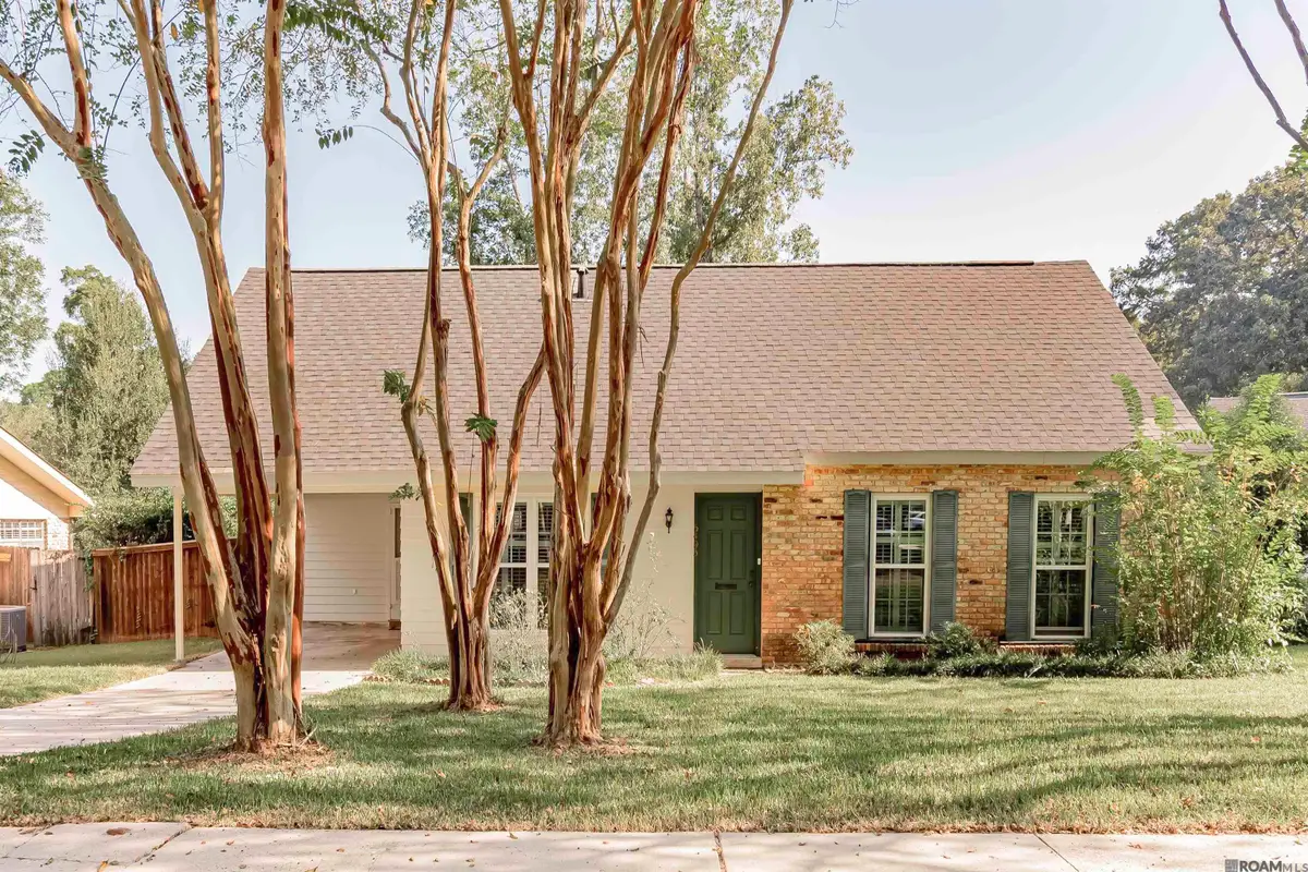 5495 N College Hill Dr, Baton Rouge, LA 70808 - Image #1