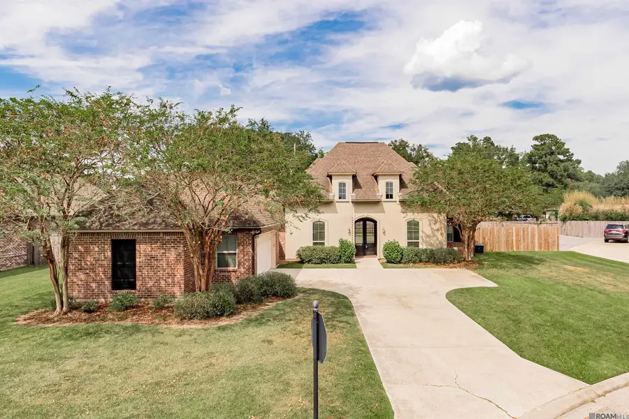 40492 Augustin Ave, Prairieville, LA 70769 - Image #2