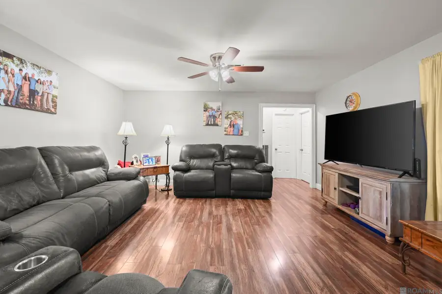 12175 Peairs Rd, Zachary, LA 70791 - Image #3