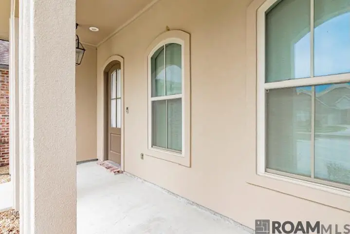 3805 Kingsbarns Dr, Zachary, LA 70791 - Image #2