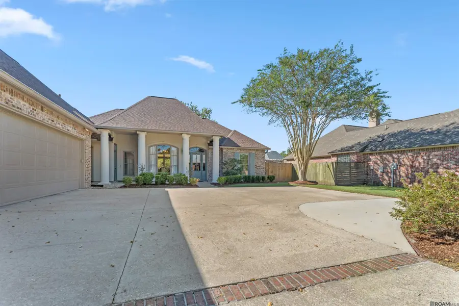 37315 Lakeshore Ave, Prairieville, LA 70769 - Image #2