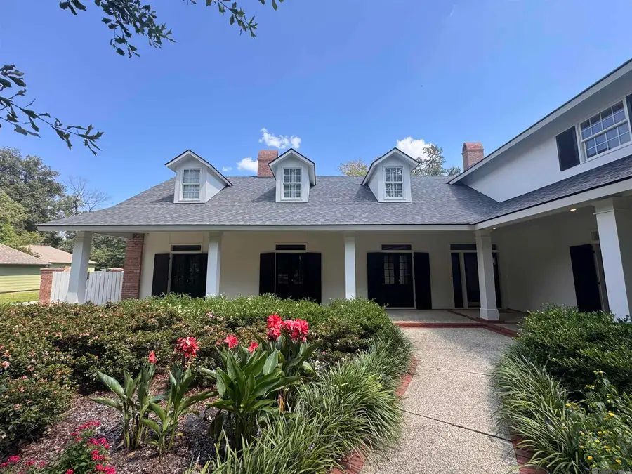 734 Woodview Ct, Baton Rouge, LA 70810 - Image #2