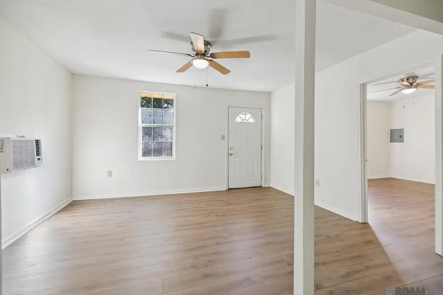 2371 E Smiley Ave, Baton Rouge, LA 70806 - Image #3