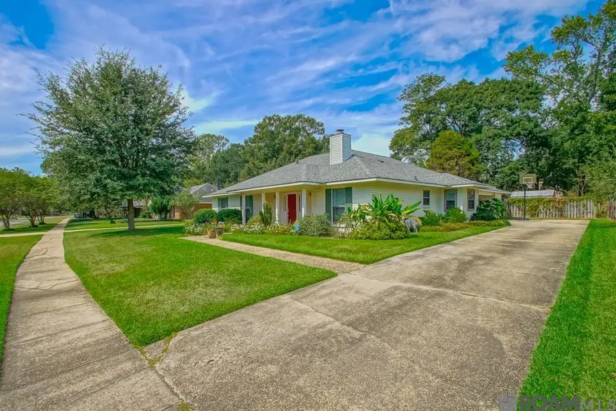 1007 Oak Hills Pkwy, Baton Rouge, LA 70810 - Image #2
