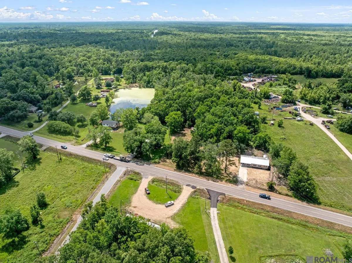 11321 La Hwy 22, Saint Amant, LA 70774 - #1