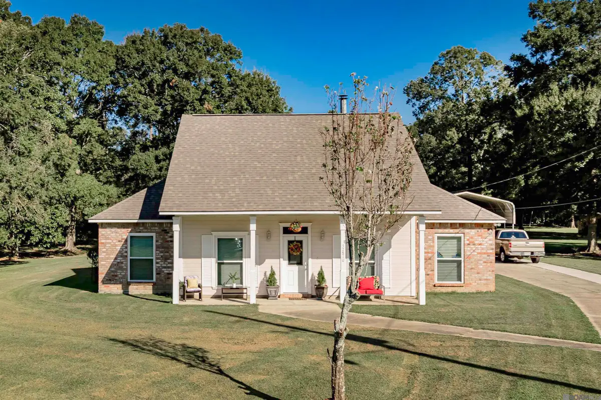 32810 Poplar Ct, Denham Springs, LA 70706 - Image #1