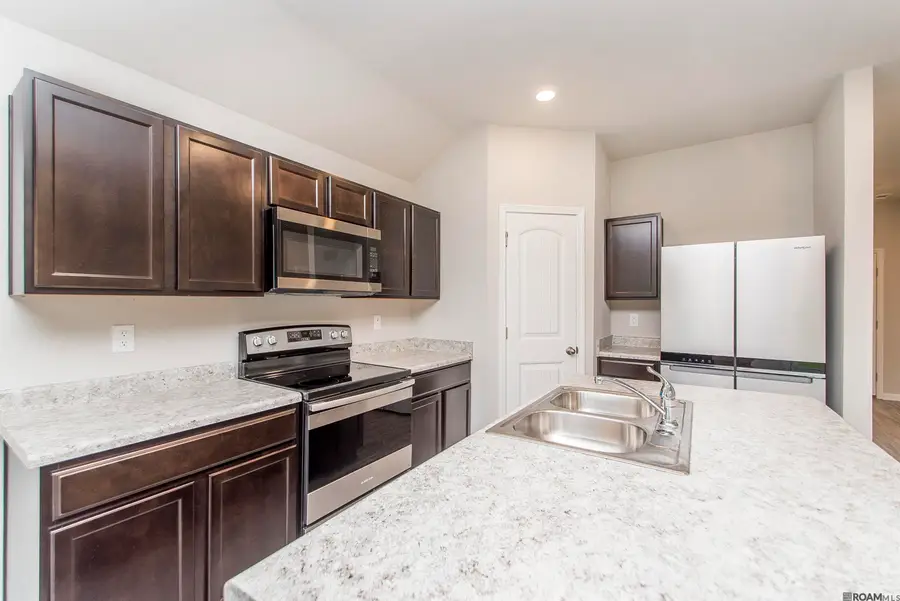 48450 Red Fox Dr, Hammond, LA 70401 - Image #2