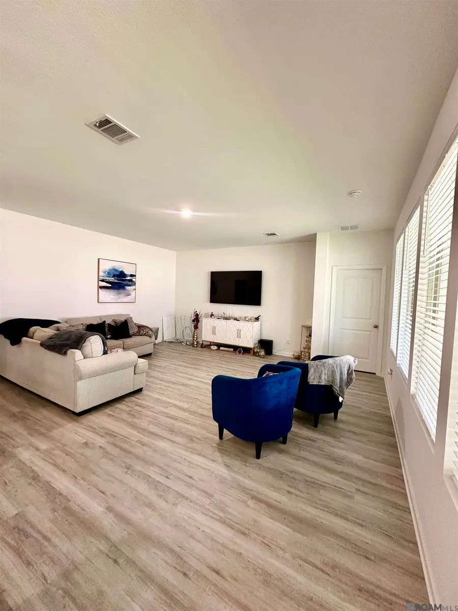 5415 Heron Nest Drive, Baton Rouge, LA 70816 - Image #3