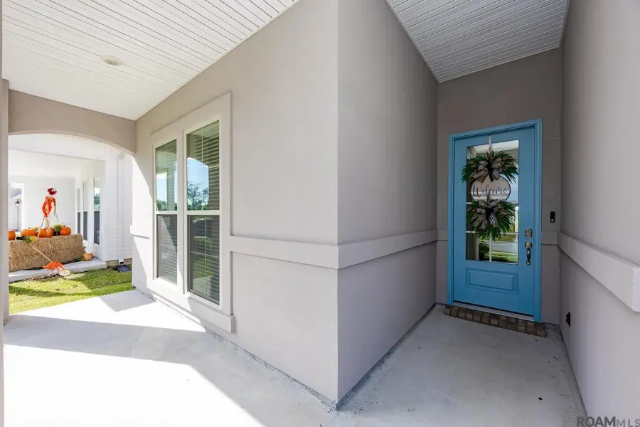58870 April Ln, Plaquemine, LA 70767 - Image #3