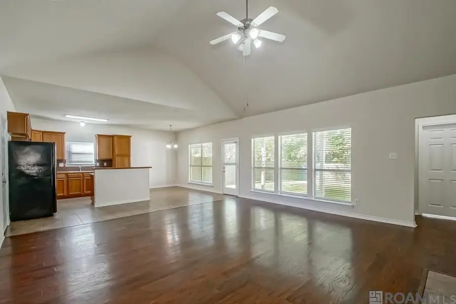 26351 Avoyelles Ave, Denham Springs, LA 70726 - Image #3