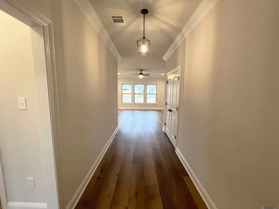 23178 Waterbuck Lake Ct, Denham Springs, LA 70726 - Image #2