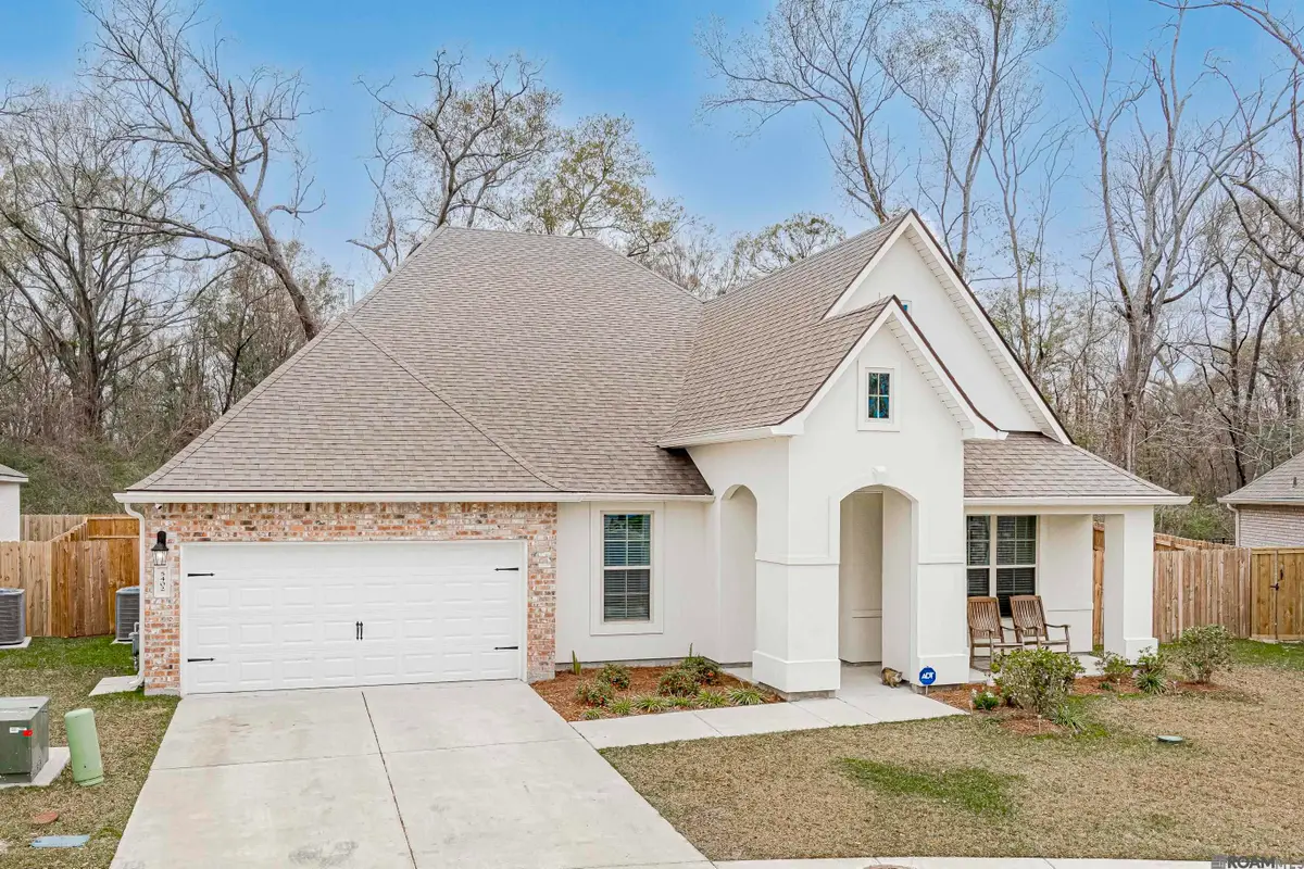 5402 Heron Landing Dr, Baton Rouge, LA 70816 - #1