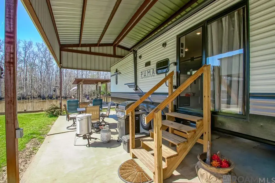 23334 Chene Blanc Ln, Maurepas, LA 70449 - Image #3