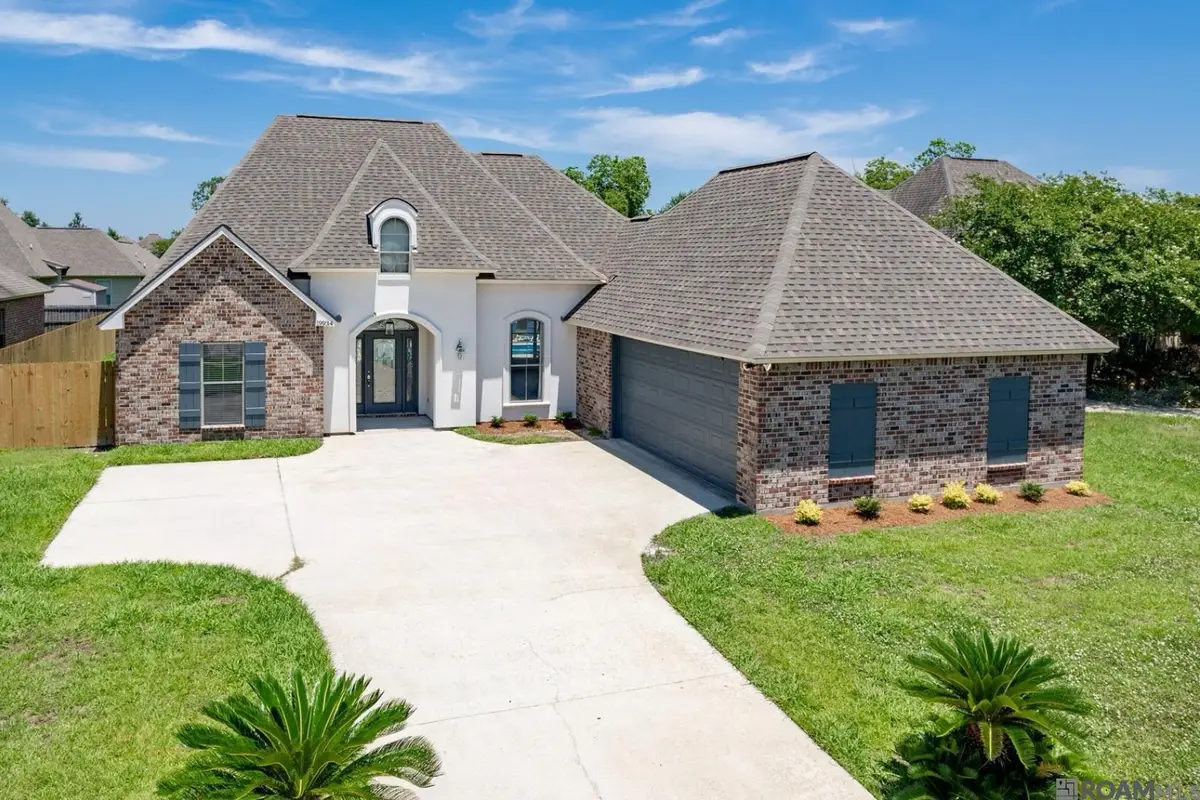 19934 Pecan Hill Dr, Zachary, LA 70791 - Image #1