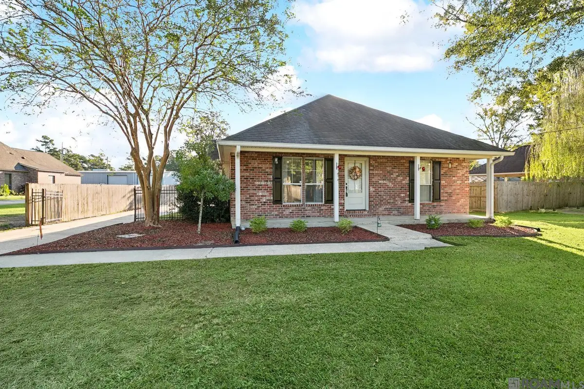 12457 Pendarvis Ln, Walker, LA 70785 - Image #1