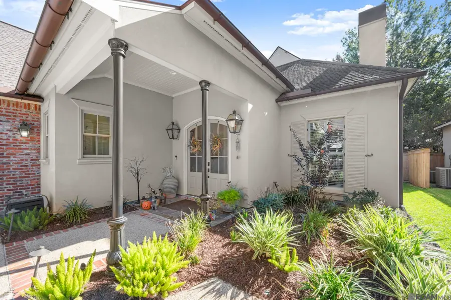 7949 Settlers Cir, Baton Rouge, LA 70810 - Image #2