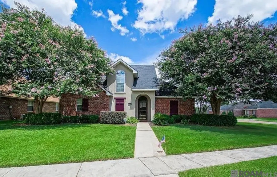 5351 Herridge Dr, Shenandoah, LA 70817 - Image #2