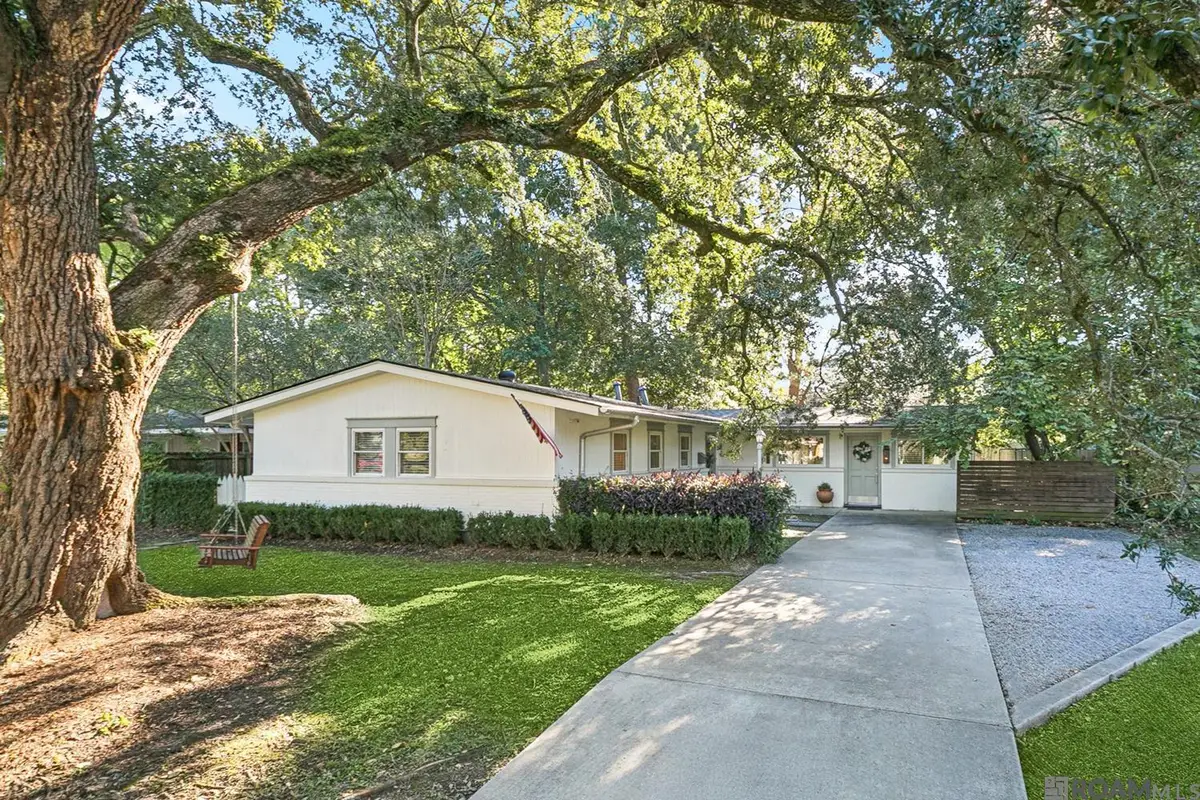 4936 Abelia Dr, Baton Rouge, LA 70808 - Image #1