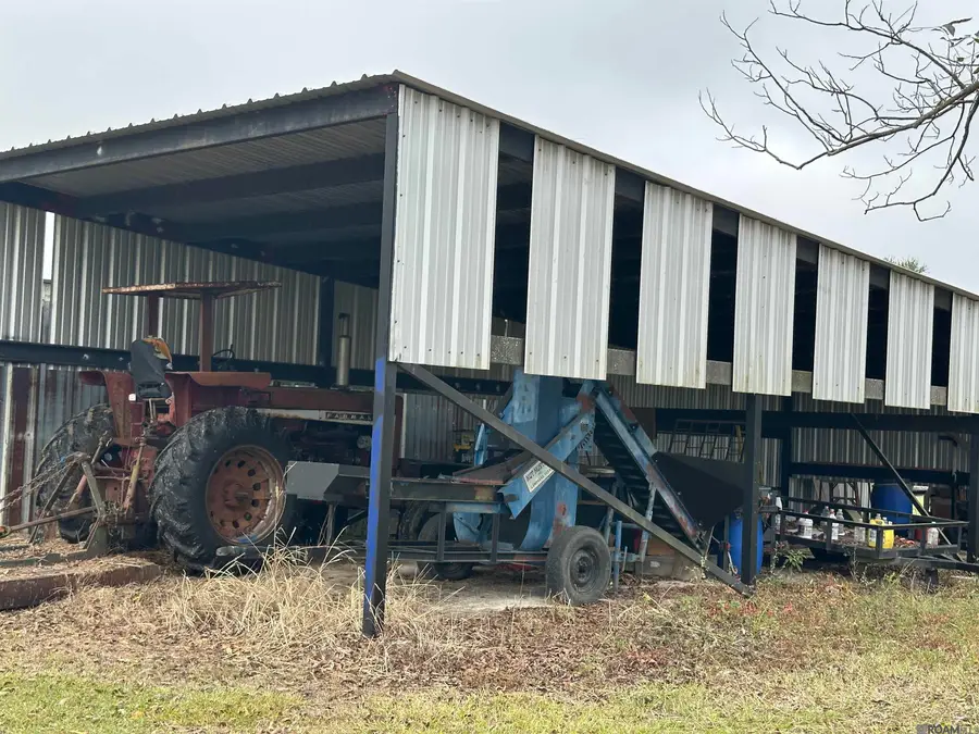 8874 Elton St, Livonia, LA 70755 - Image #2