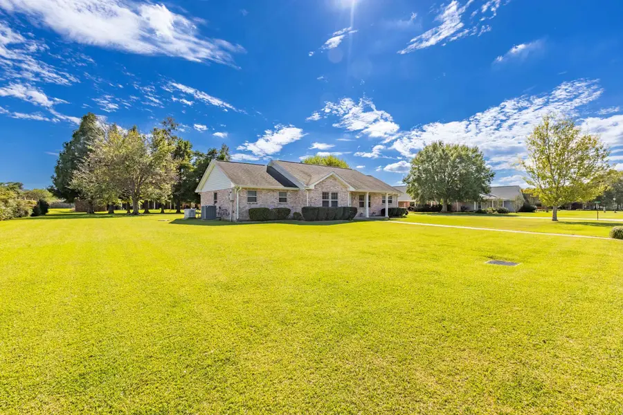 175 Lakeview Dr, Raceland, LA 70394 - #2