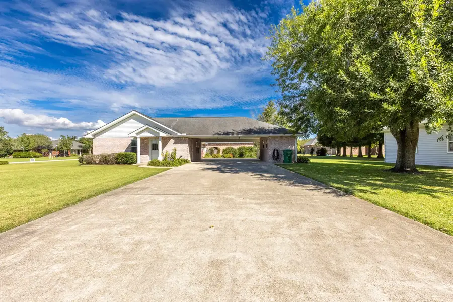 175 Lakeview Dr, Raceland, LA 70394 - #3