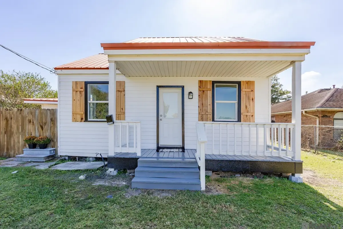 58735 Bayou Rd, Plaquemine, LA 70764 - Image #1