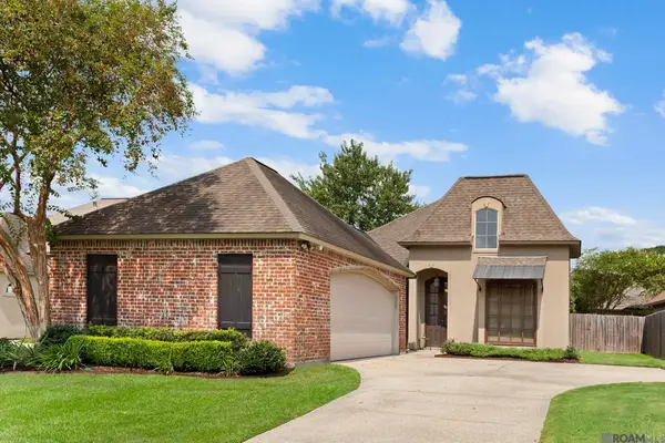 945 Tanglebriar Dr, Baton Rouge, LA 70810