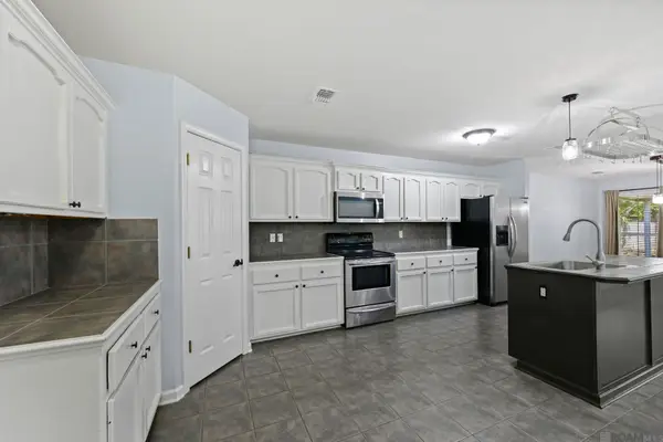 36000 Houmas House Ave, Denham Springs, LA 70706