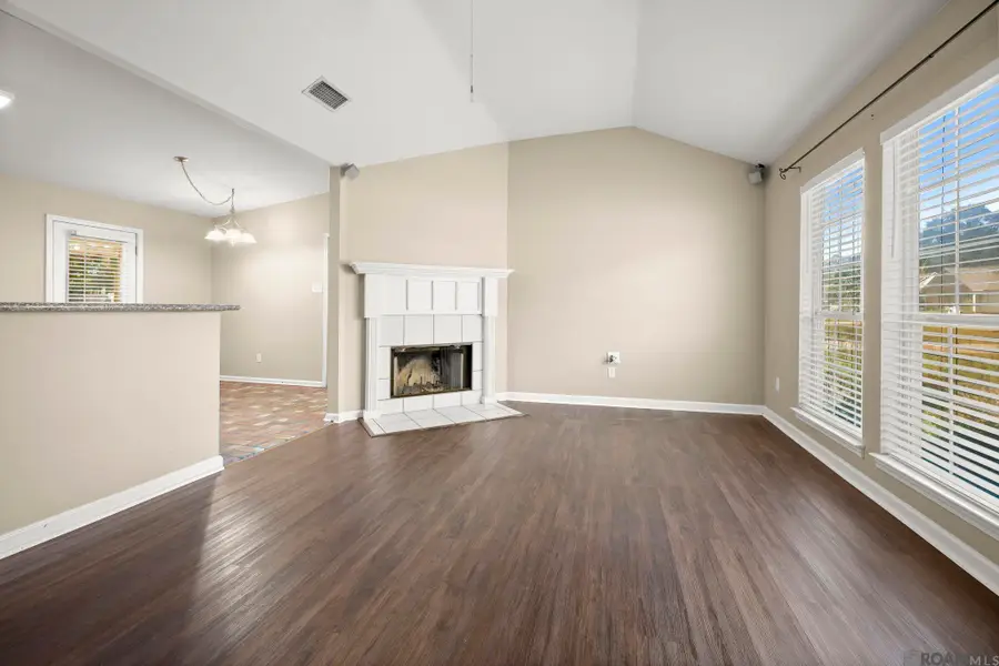 16229 E Ridgewood Dr, Prairieville, LA 70769 - Image #3