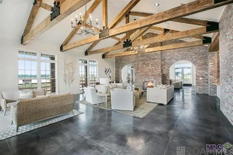 13722 Green Wing Ln, Baton Rouge, LA 70810 - Image #2