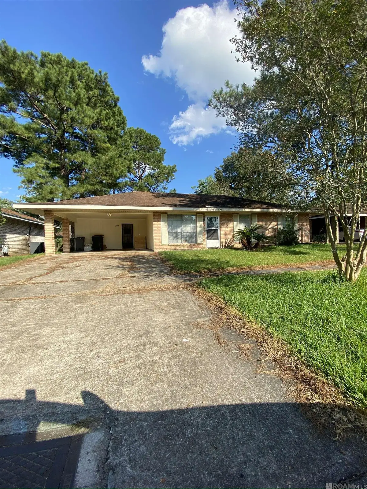 2046 Oak Grove Dr, Baton Rouge, LA 70815 - Image #1