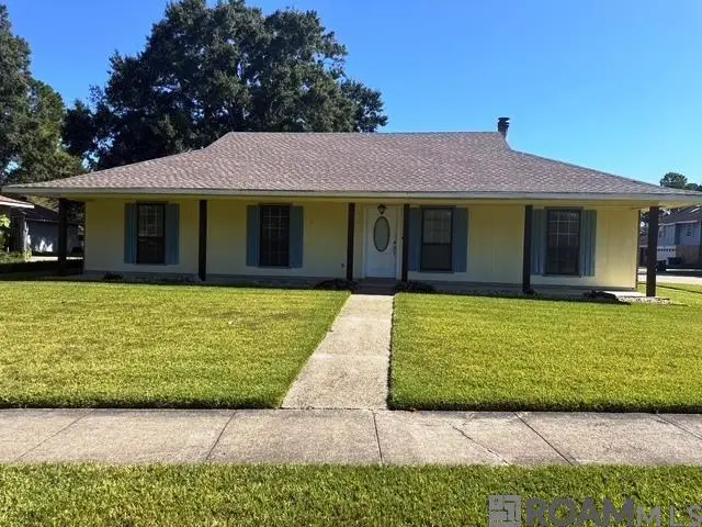 2949 Cavalier Dr, Baton Rouge, LA 70816 - #1