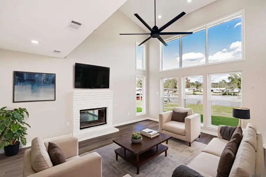 13188 Bayou Terrace Dr, Saint Amant, LA 70774 - Image #3