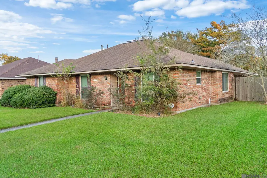 3516 Sterling Dr, Baton Rouge, LA 70814 - Image #2