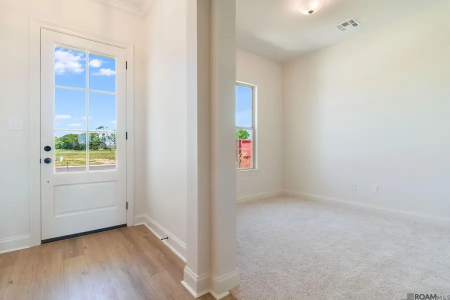 15207 Hazelwood Ct, Prairieville, LA 70769 - Image #2