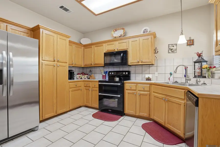 30970 Carriage Way, Denham Springs, LA 70726 - Image #3